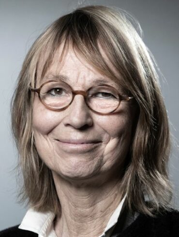 a été primée afin de saluer ses engagements en faveur de la protection et de la promotion de la diversité culturelle en France et en Europe