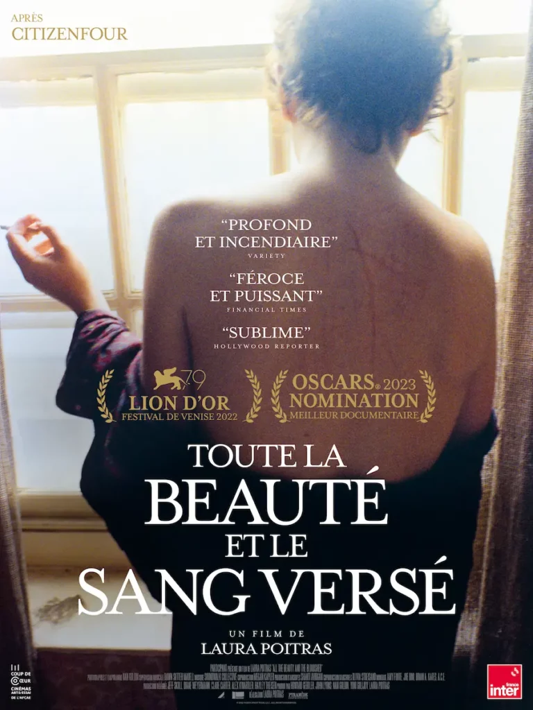 Les sorties cinéma du 15 mars Toute la beauté et le sang -affiche 