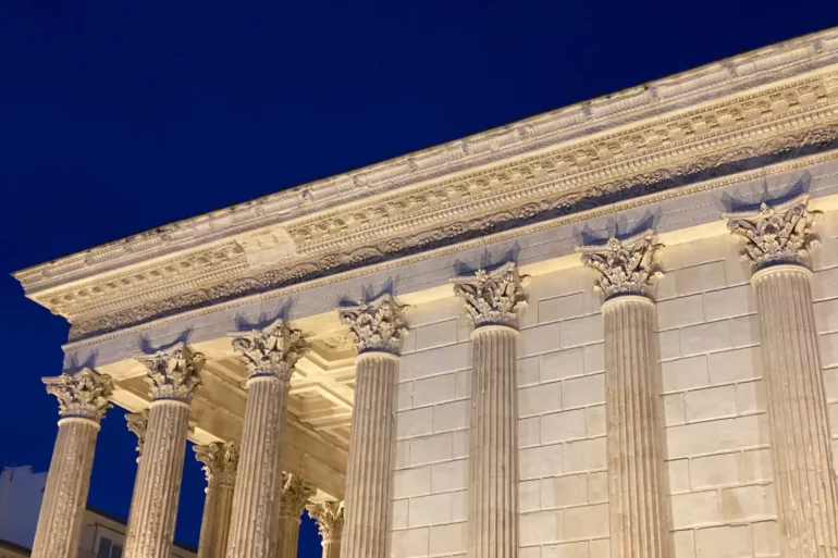 maison carrée Nîmes