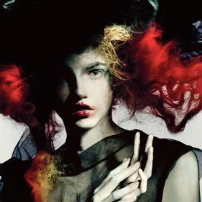 50 ans d'images de Paolo Roversi