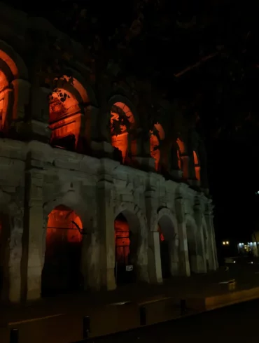 Boom dans les arènes de Nîmes la Contemporaine