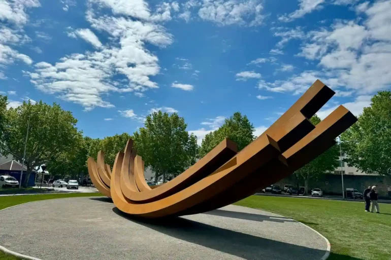 bernar-venet-arles