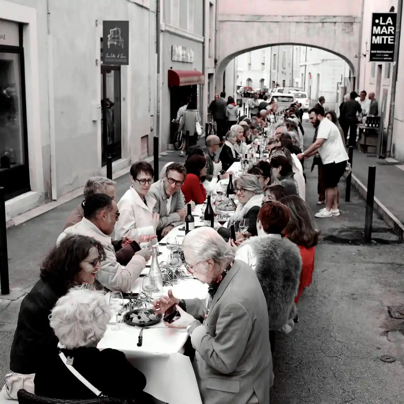photo-nîmes-festinmed-ambiance