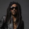 Lenny Kravitz en concert sur scène aux Arènes de Nîmes