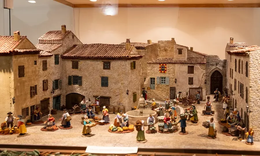 image-de-creche-salon-international-des-santonniers-arles