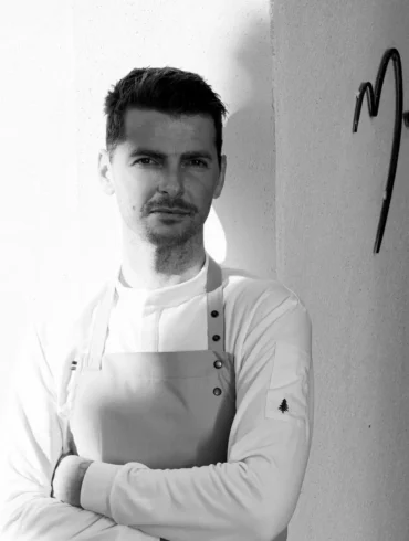 Chef Julien Caligo lors de l’édition 2026 de Vignes Toquées en Costières de Nîmes