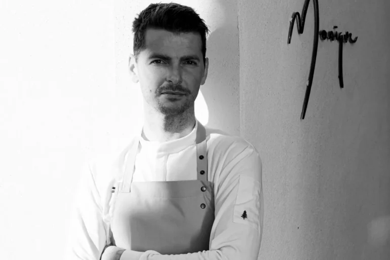 Chef Julien Caligo lors de l’édition 2026 de Vignes Toquées en Costières de Nîmes