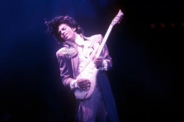 Événement Le Club du Disque à Montpellier avec écoute intégrale de Purple Rain de Prince à la Médiathèque Pierresvives